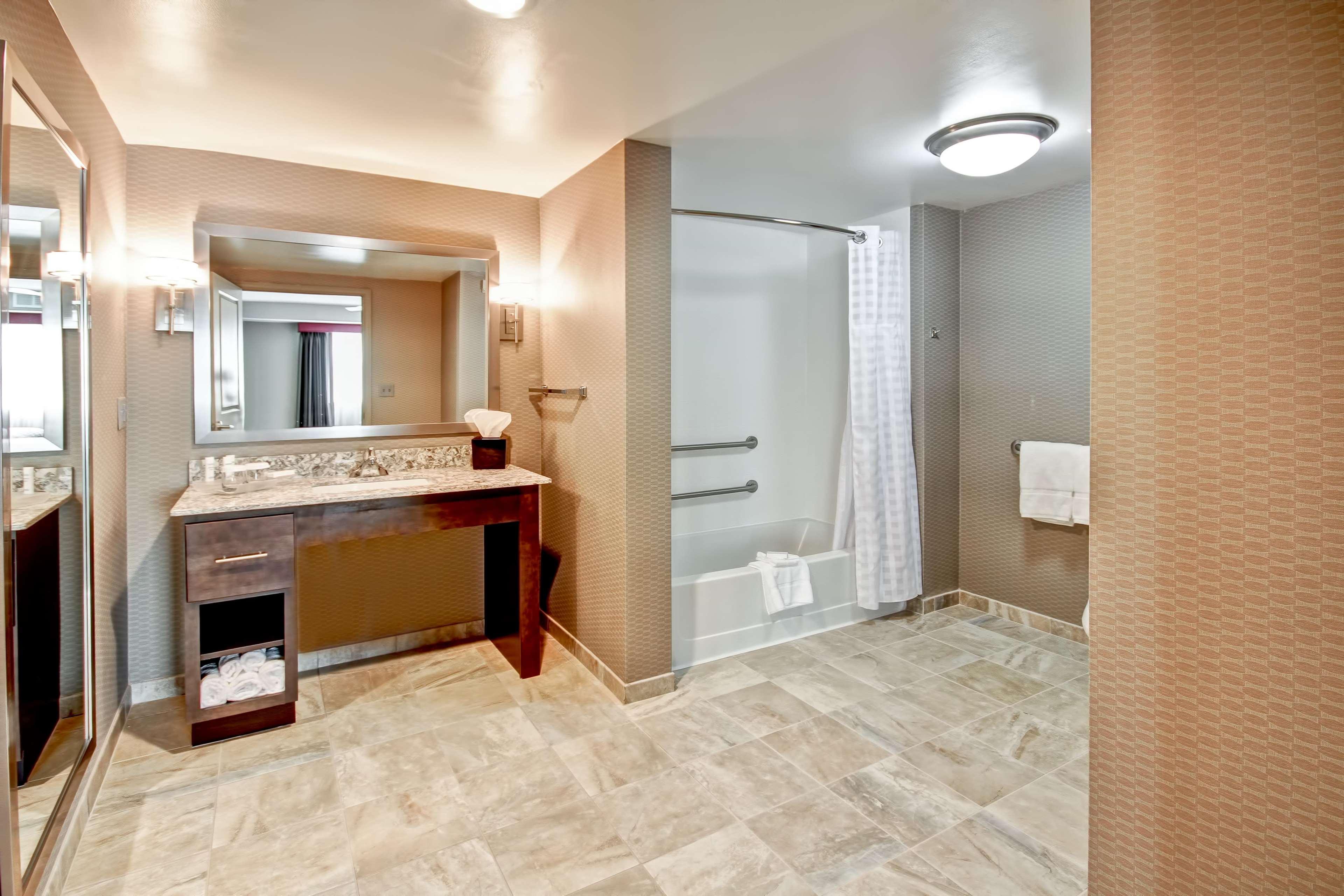 Homewood Suites By Hilton Bridgewater/Branchburg Екстер'єр фото